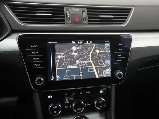 Škoda Superb - Afbeelding 14 van 30