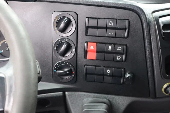 Mercedes-Benz Atego - Afbeelding 20 van 30