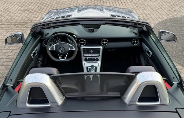 Mercedes-Benz SLC - Afbeelding 19 van 30