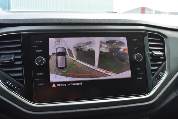 Volkswagen T-Roc - Afbeelding 9 van 25