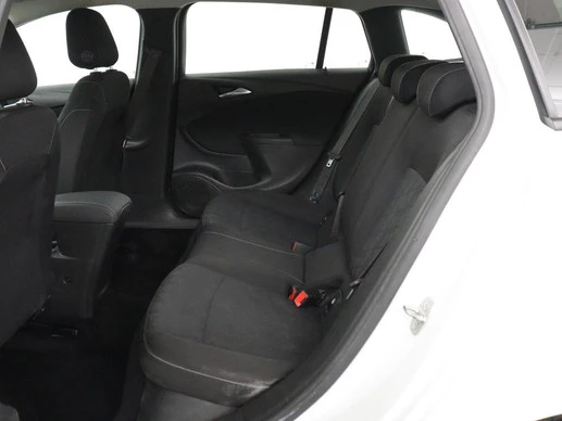 Opel Astra - Afbeelding 6 van 30