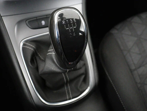 Opel Astra - Afbeelding 16 van 30