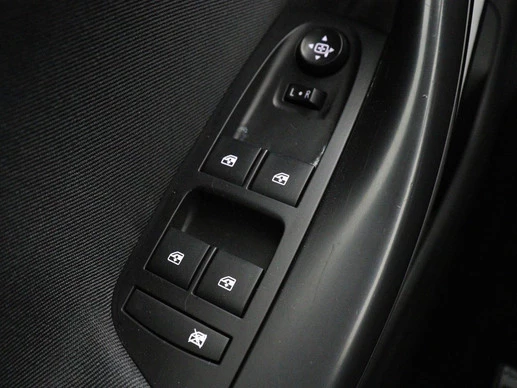 Opel Astra - Afbeelding 26 van 30