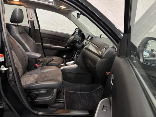Suzuki Vitara - Afbeelding 10 van 28