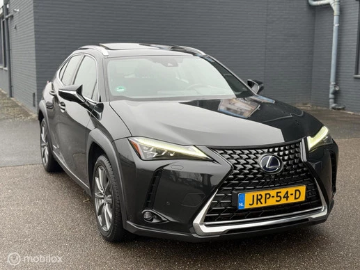 Lexus UX - Afbeelding 2 van 30