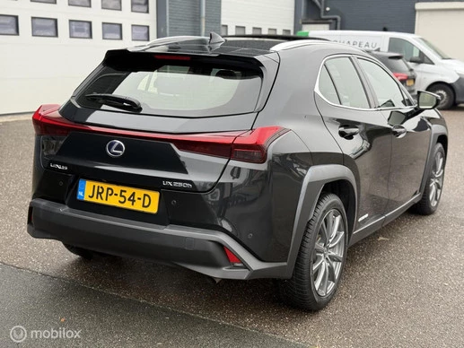 Lexus UX - Afbeelding 3 van 30