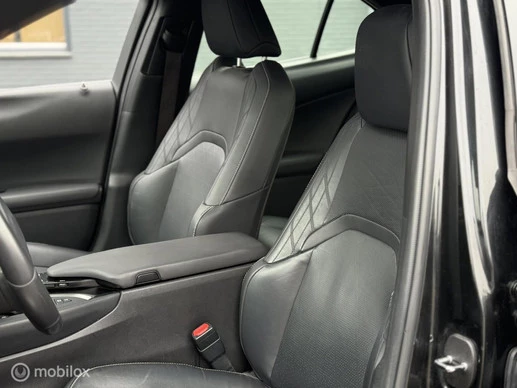 Lexus UX - Afbeelding 15 van 30