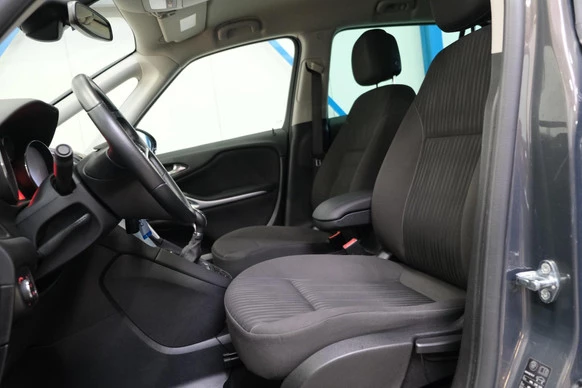 Opel Zafira - Afbeelding 13 van 30