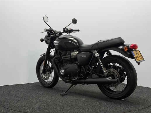 Triumph Bonneville - Afbeelding 11 van 17