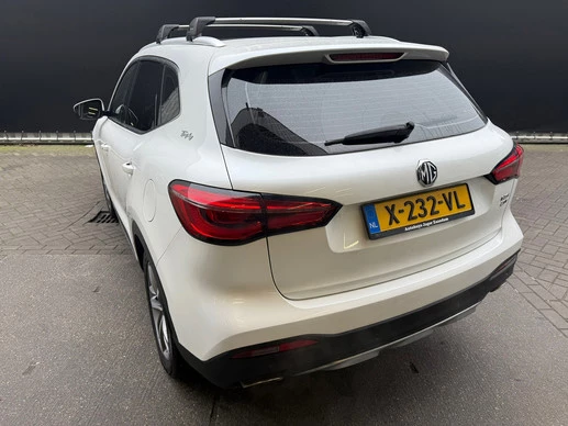 MG HS - Afbeelding 2 van 30