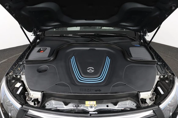 Mercedes-Benz EQC - Afbeelding 17 van 30