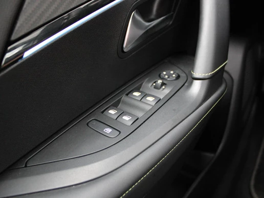 Peugeot e-2008 - Afbeelding 22 van 27