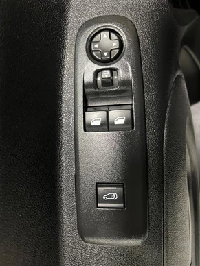 Peugeot Partner - Afbeelding 15 van 30