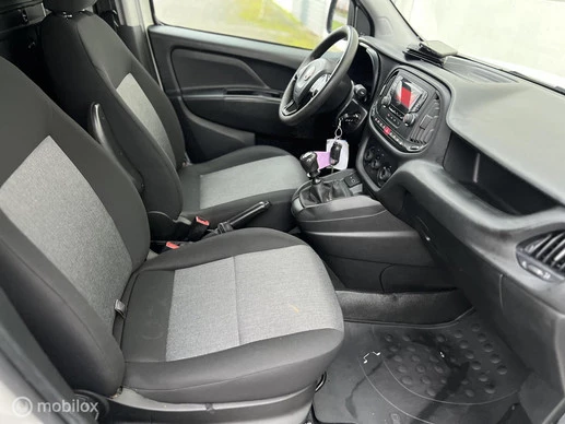 Fiat Doblò - Afbeelding 21 van 22