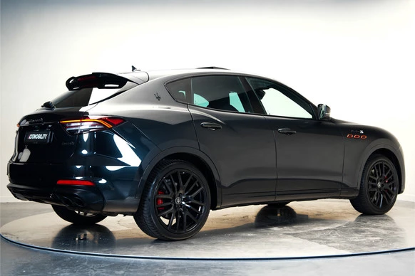 Maserati Levante - Afbeelding 10 van 30