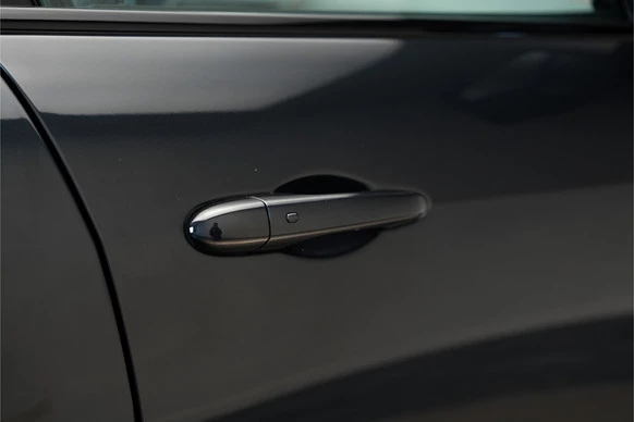 Maserati Levante - Afbeelding 20 van 30