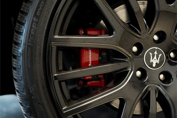 Maserati Levante - Afbeelding 25 van 30