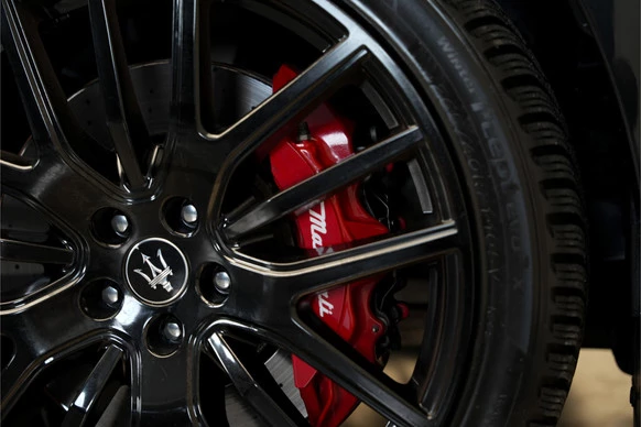 Maserati Levante - Afbeelding 28 van 30