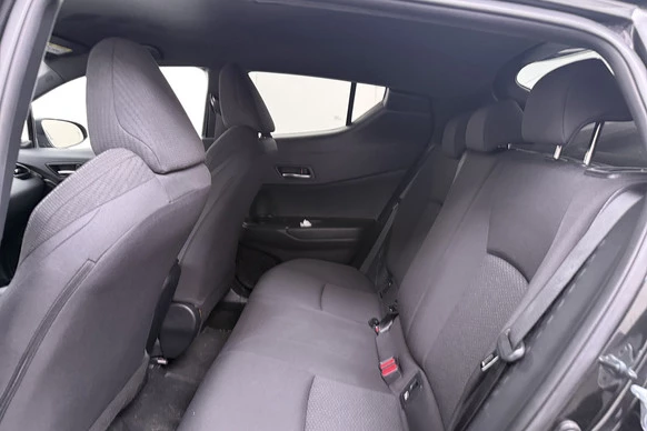 Toyota C-HR - Afbeelding 12 van 30