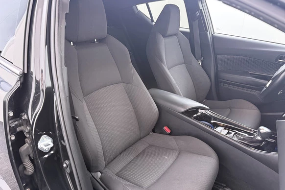 Toyota C-HR - Afbeelding 14 van 30