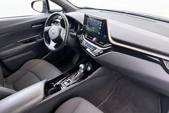 Toyota C-HR - Afbeelding 15 van 30