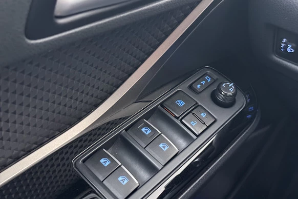 Toyota C-HR - Afbeelding 17 van 30