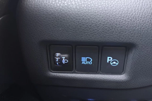 Toyota C-HR - Afbeelding 18 van 30