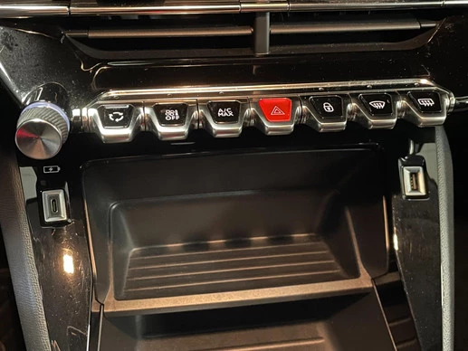 Peugeot e-208 - Afbeelding 18 van 21