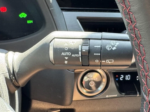 Lexus UX - Afbeelding 23 van 30