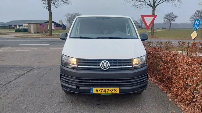 Volkswagen Transporter - Afbeelding 8 van 15