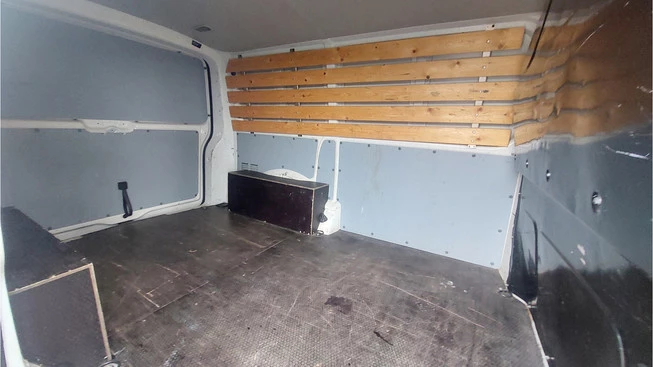 Volkswagen Transporter - Afbeelding 12 van 15