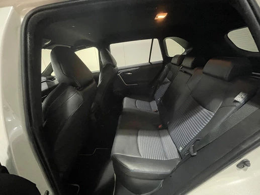 Toyota RAV4 - Afbeelding 16 van 30