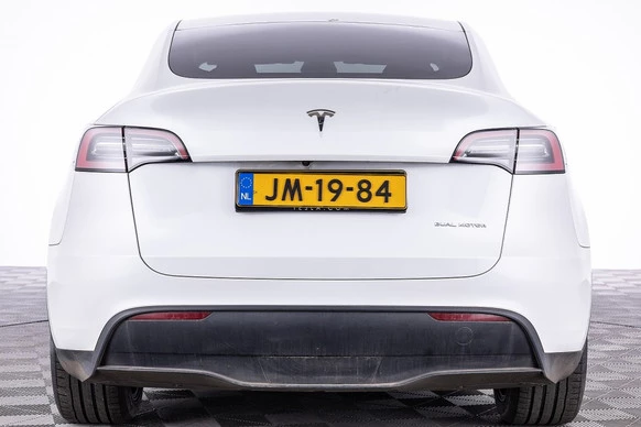 Tesla Model Y - Afbeelding 20 van 24