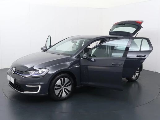 Volkswagen e-Golf - Afbeelding 28 van 30