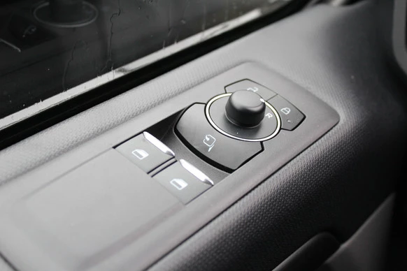 Ford Tourneo Custom - Afbeelding 14 van 30