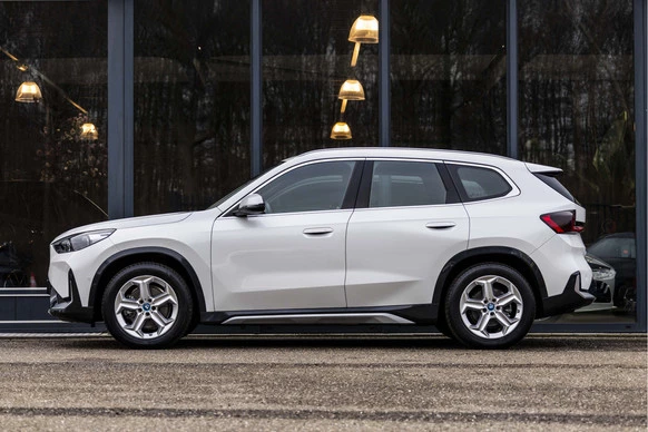 BMW iX1 - Afbeelding 8 van 30