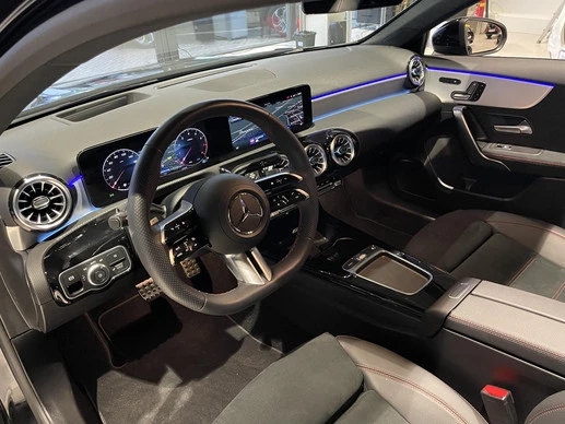 Mercedes-Benz A-Klasse - Afbeelding 15 van 30