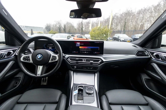 BMW i4 - Afbeelding 17 van 30
