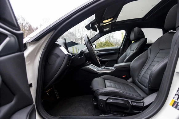BMW i4 - Afbeelding 21 van 30