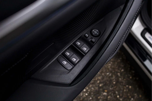 BMW i4 - Afbeelding 23 van 30