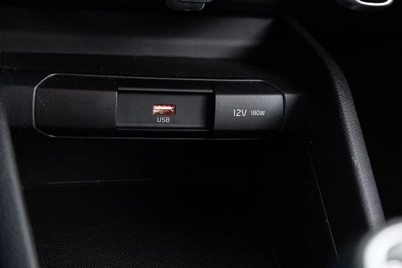 Kia Stonic - Afbeelding 14 van 30