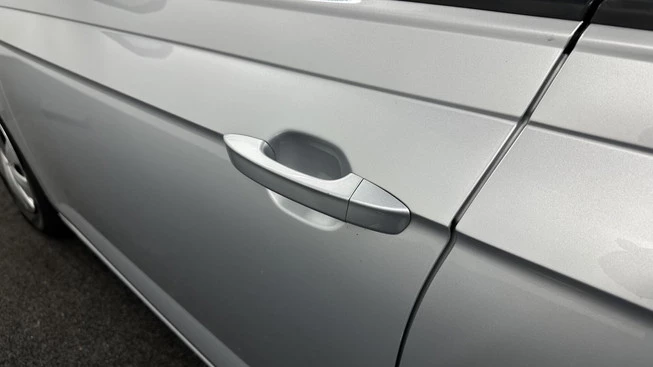 Volkswagen Polo - Afbeelding 20 van 30