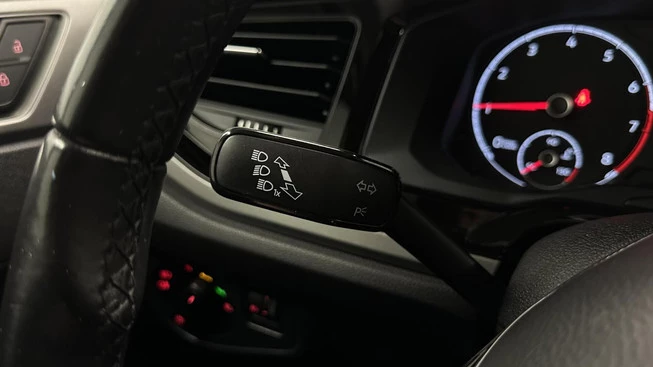 Volkswagen Polo - Afbeelding 27 van 30