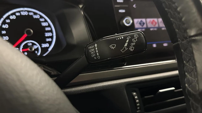 Volkswagen Polo - Afbeelding 28 van 30