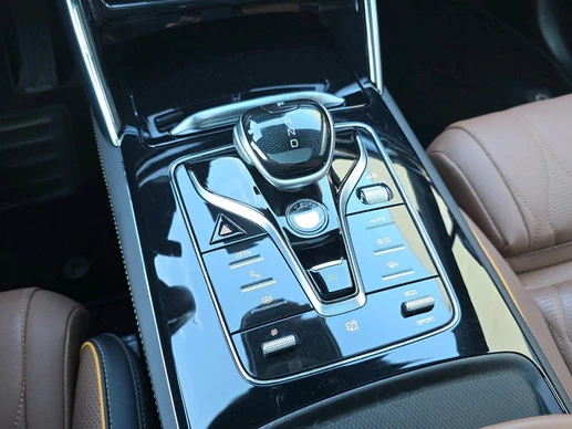 BYD TANG - Afbeelding 18 van 30