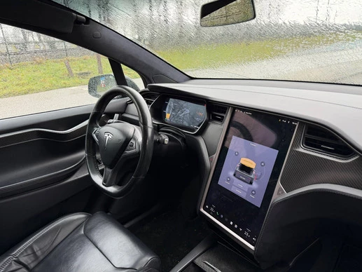 Tesla Model X - Afbeelding 7 van 17