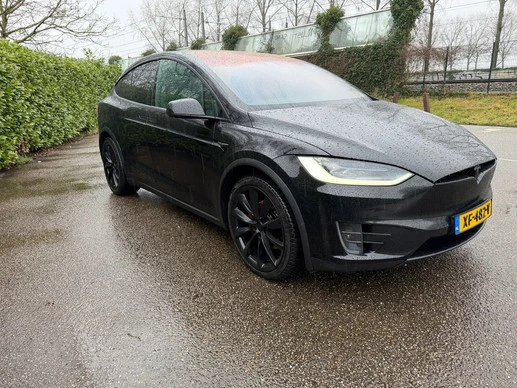 Tesla Model X - Afbeelding 14 van 17