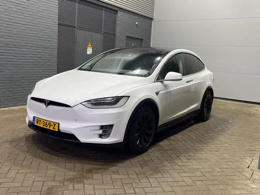 Tesla Model X - Afbeelding 4 van 5