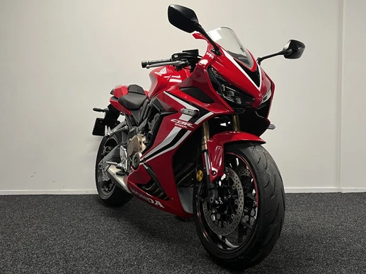Honda CBR 650 - Afbeelding 14 van 24