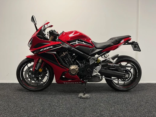 Honda CBR 650 - Afbeelding 12 van 21